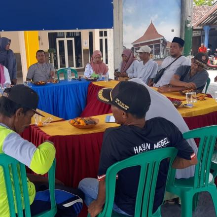 Rapat Akhir Tahun Staf Desa